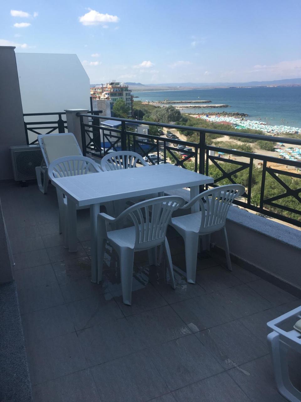 Golden Sea View Penthouse Apartman Pomorie Kültér fotó