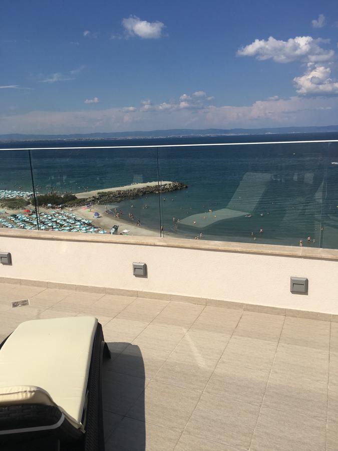 Golden Sea View Penthouse Apartman Pomorie Kültér fotó